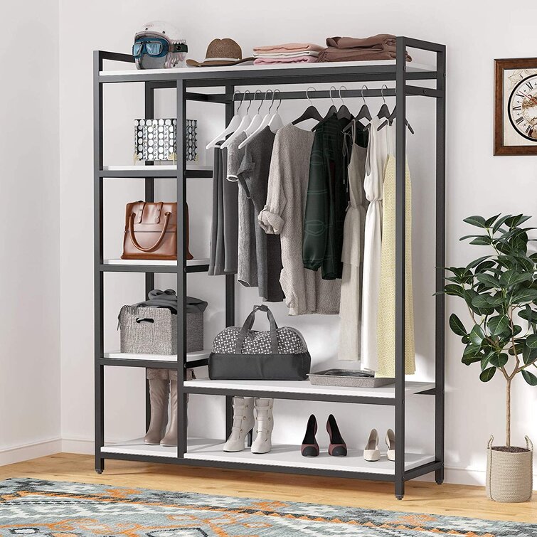 The discount clothes rack